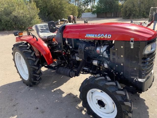 Tractor Parralero Viñatero Camc-604p Motor Deutz 60hp 4x4 Control Hidráulico