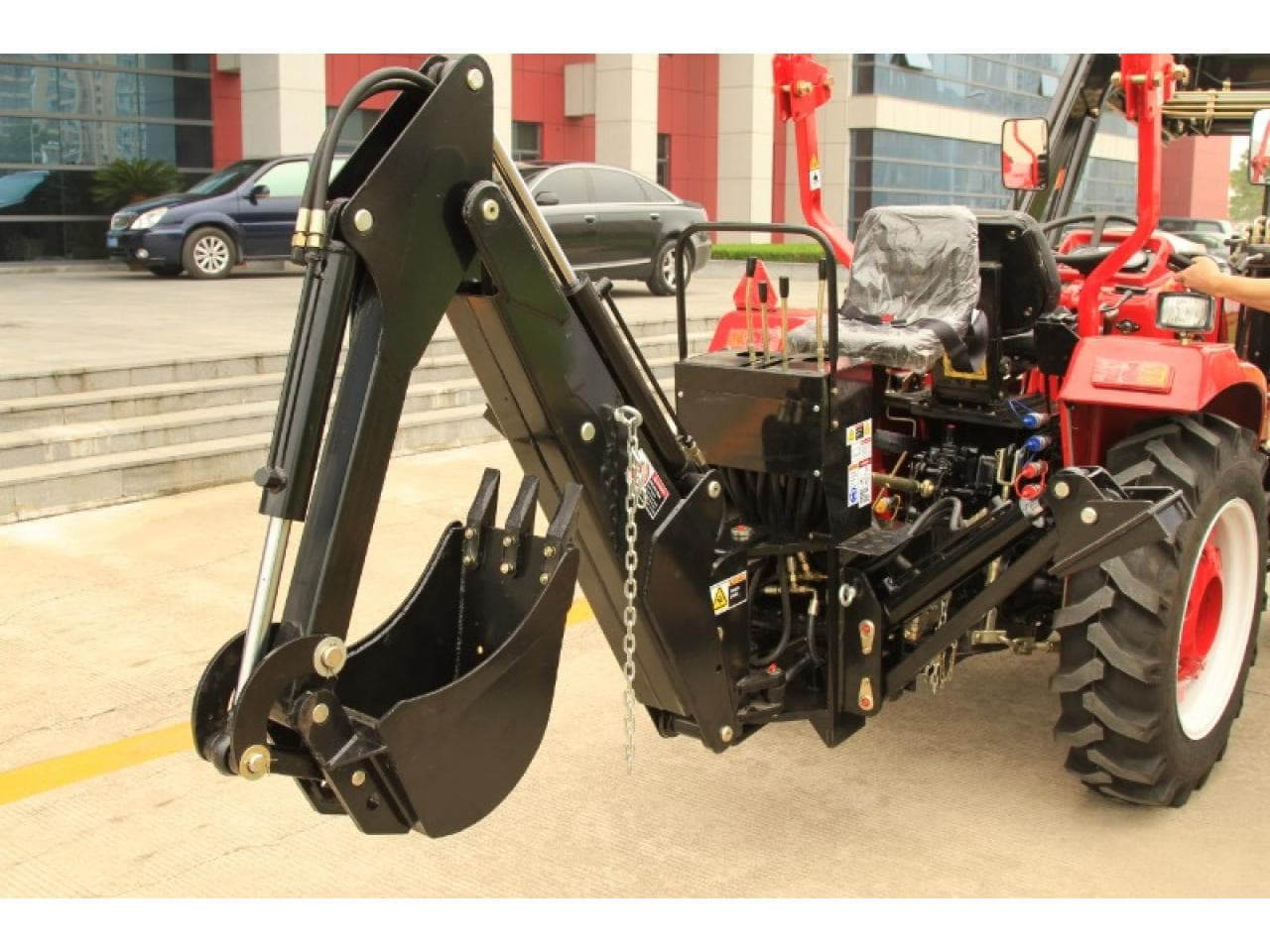 Tractor Camc-704r - 2022 - 70hp 4x4 - Motor Deutz - Salida Hidráulica - Retroexcavadora