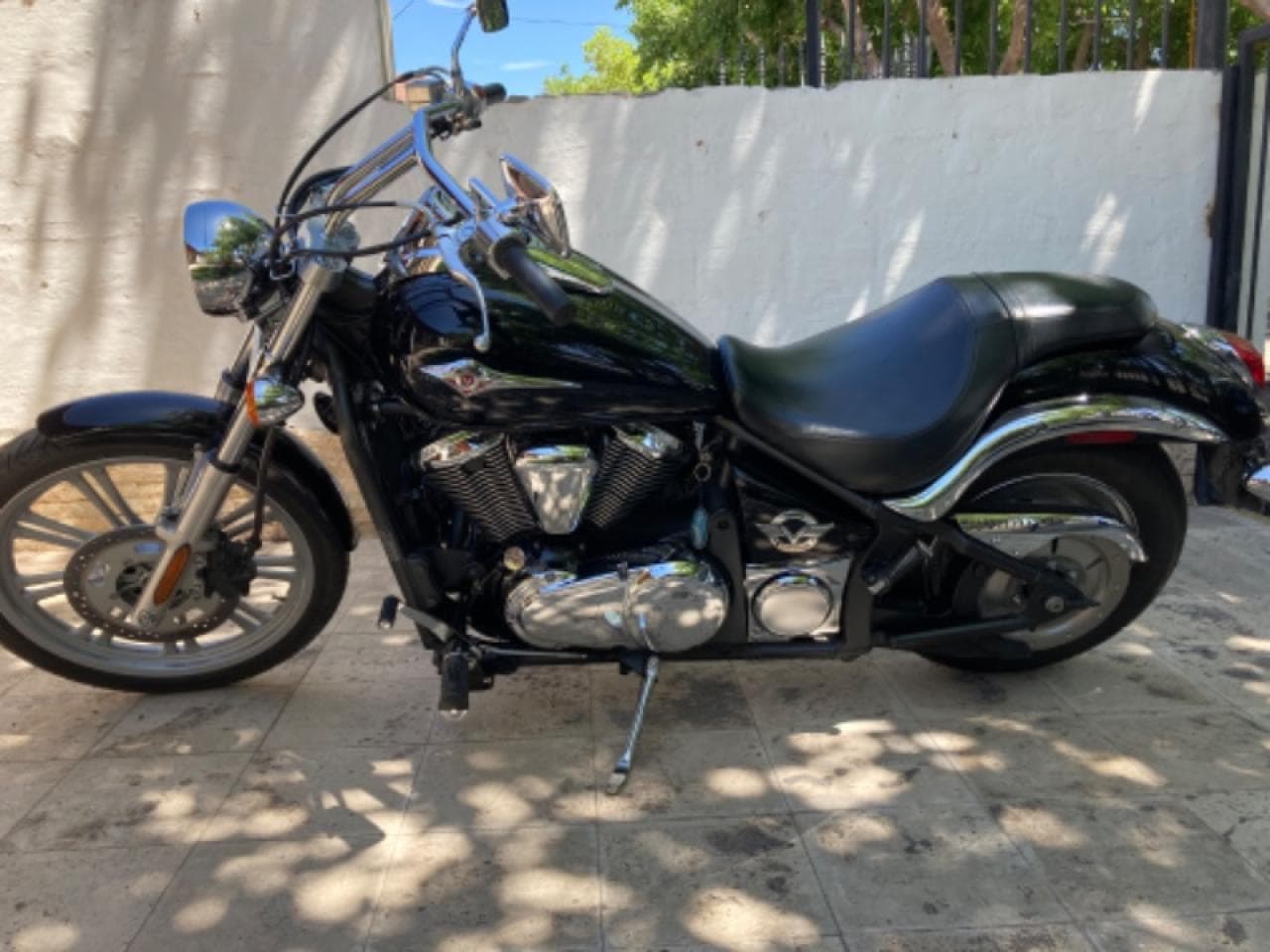 Kawasaki Vulcan 900 Custom