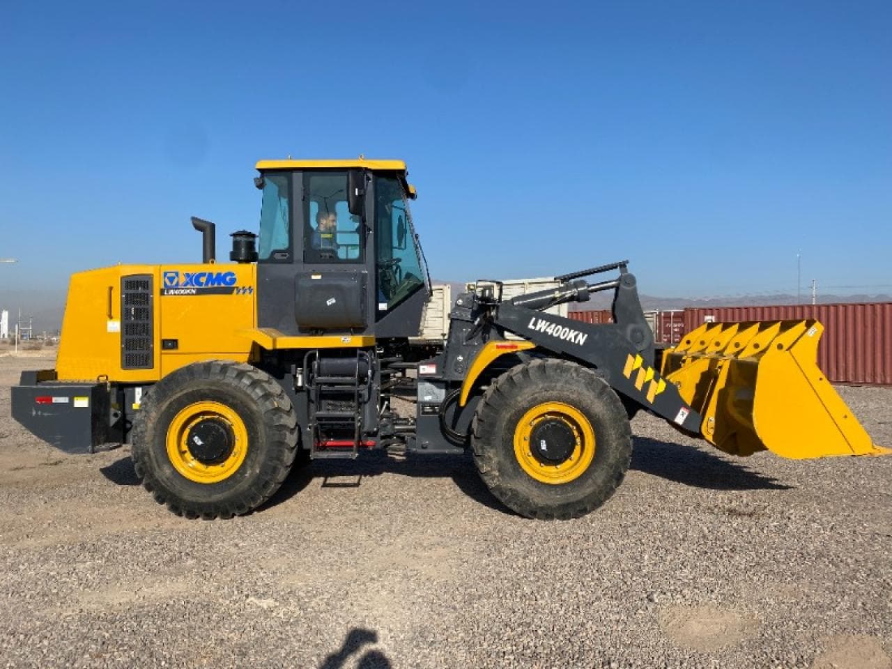 Cargadora Frontal Xcmg Lw400kn - 2.5 M3 - 4.500 Kg - Joystick - 0 Km - Entrega Inmediata