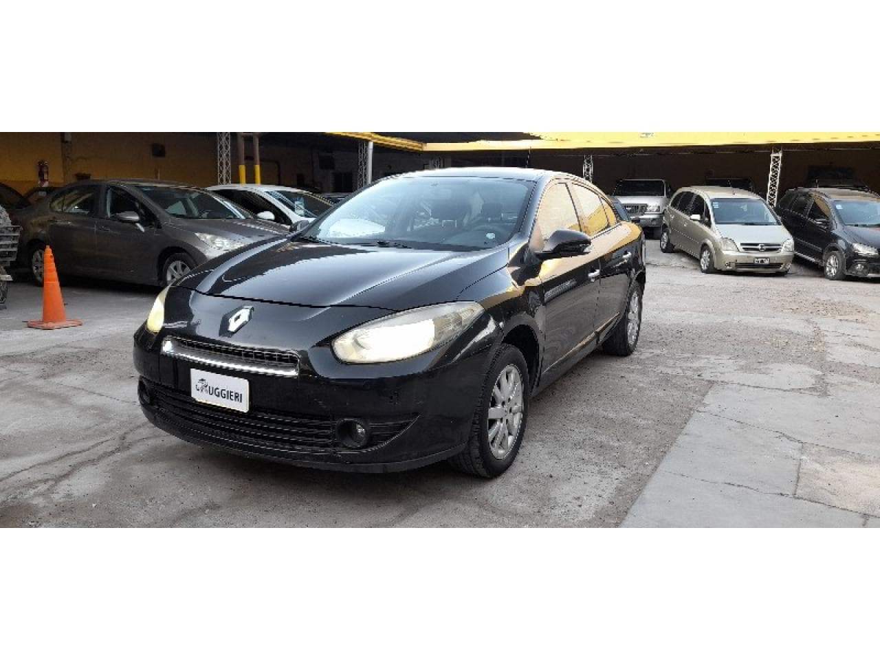 Renault Fluence 2.0 Dynamique Caja 6ta. Año 2011.  150.000km