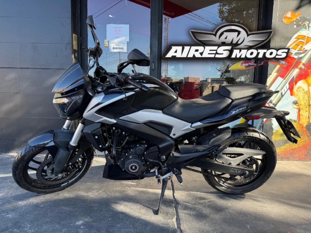 Bajaj Dominar 250/2023 *** Aires Motos *** Financiacion Propia Y Recibo Menor