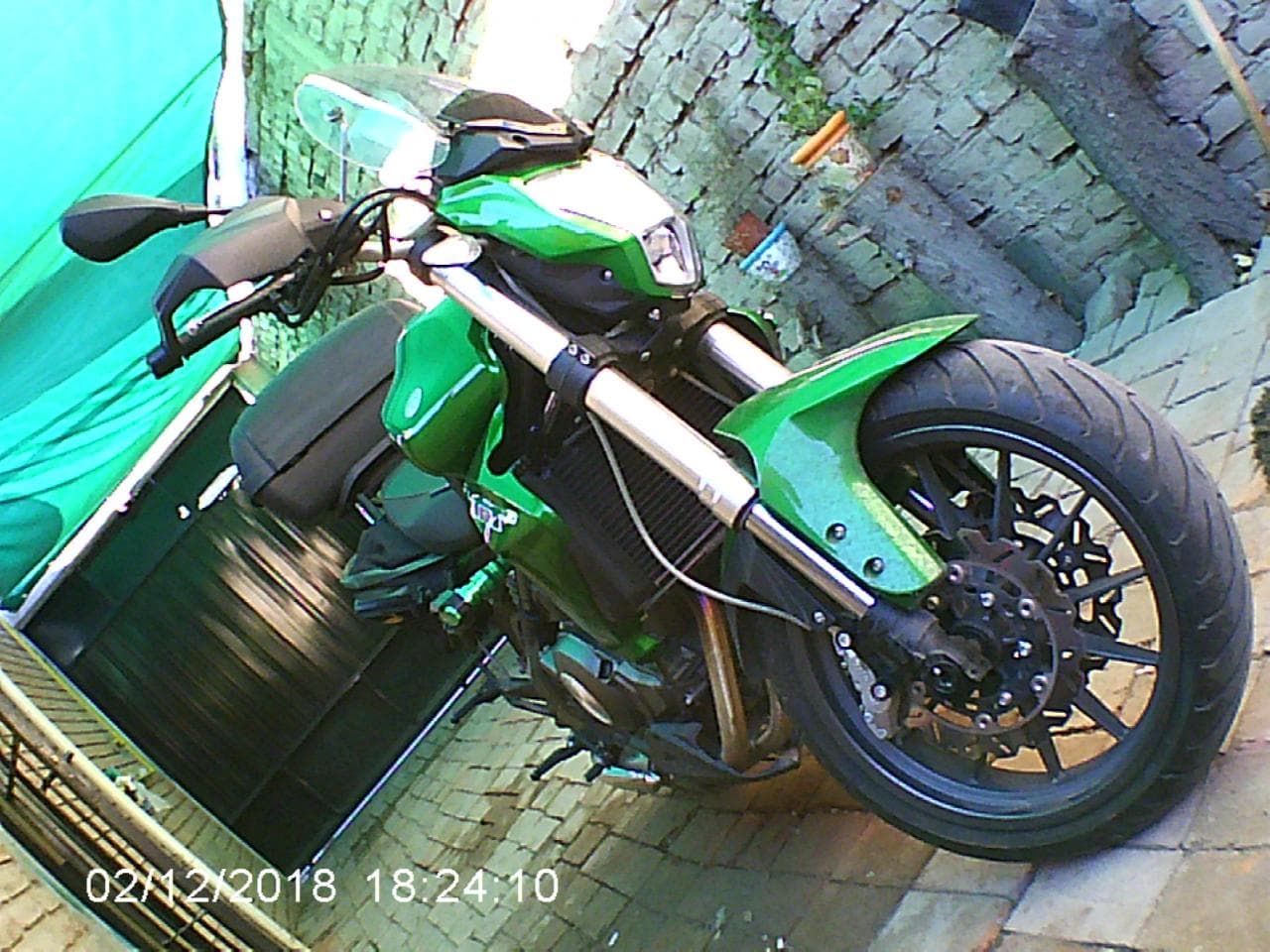 Benelli 300 Modelo 2018