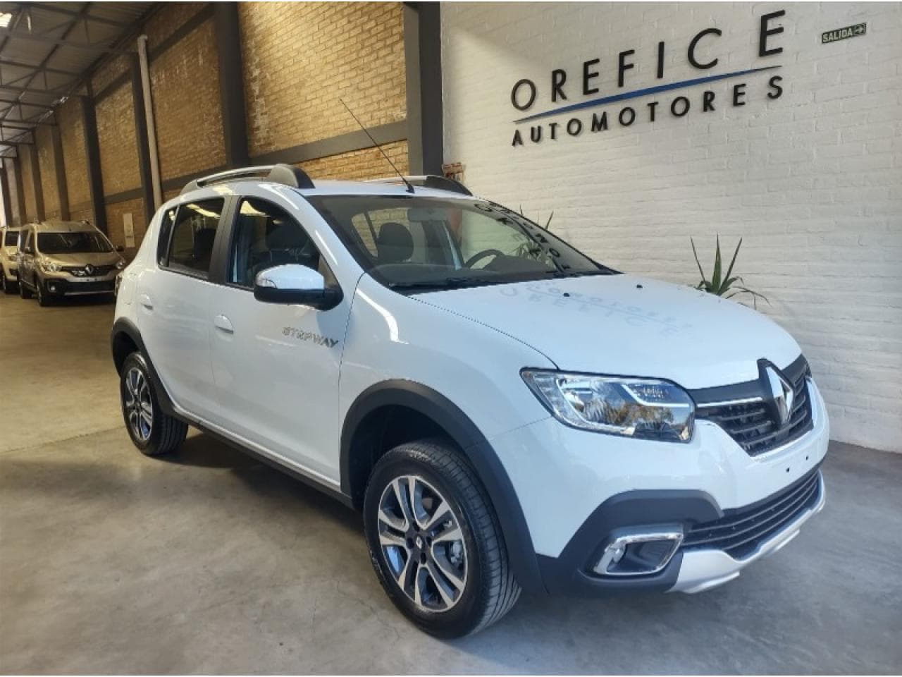 Sandero Stepway 1.6 16v - Intens Cvt - Nafta - 0 Km -