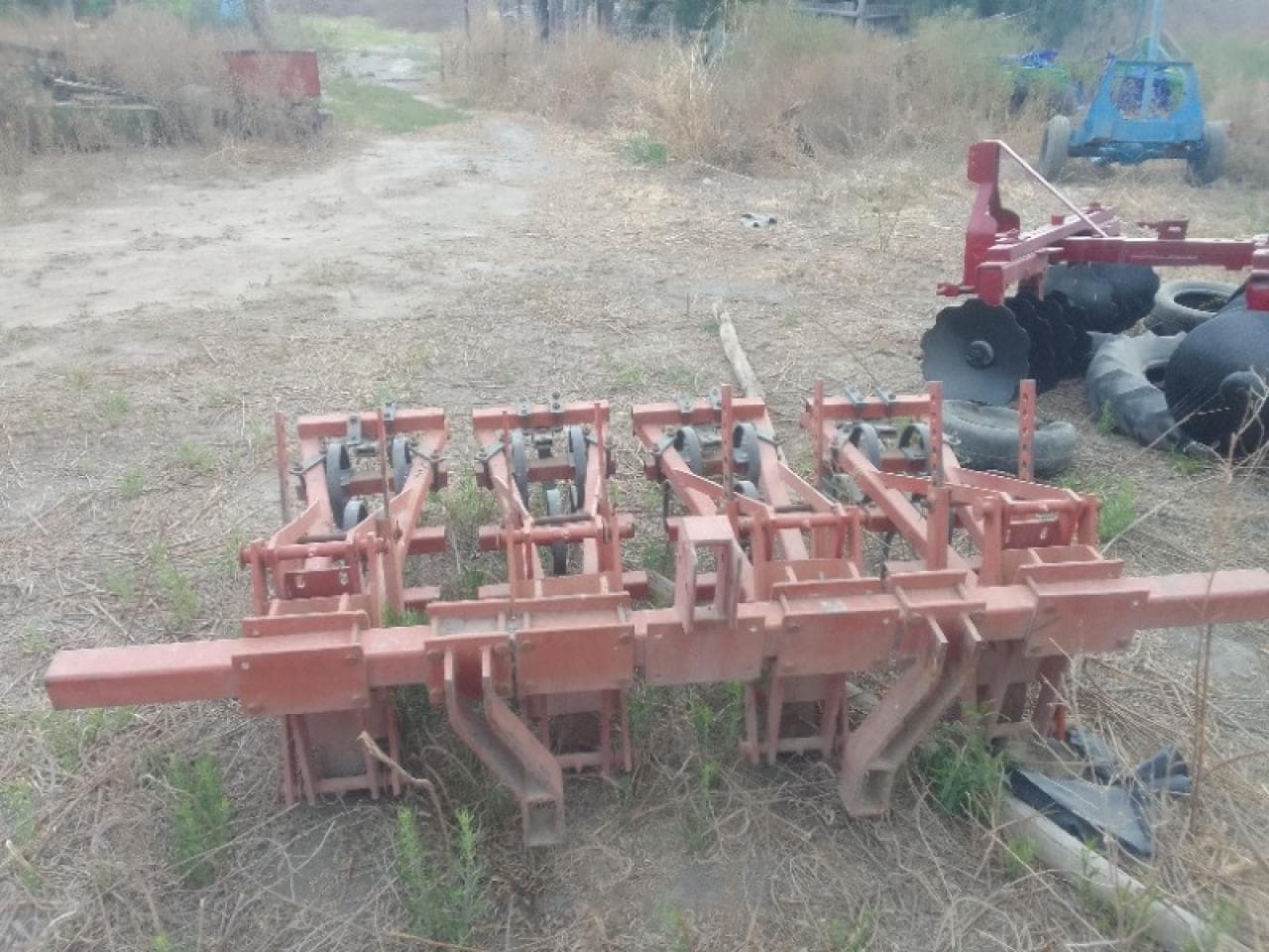 Vibros Cultivadores De 5 Y 4 Cuerpos