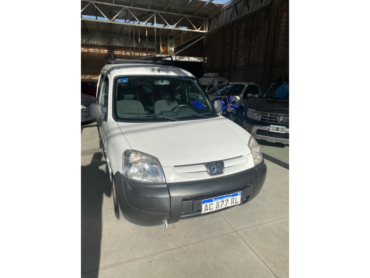 Peugeot Patner  Confort 1.6 Hdi -92cv