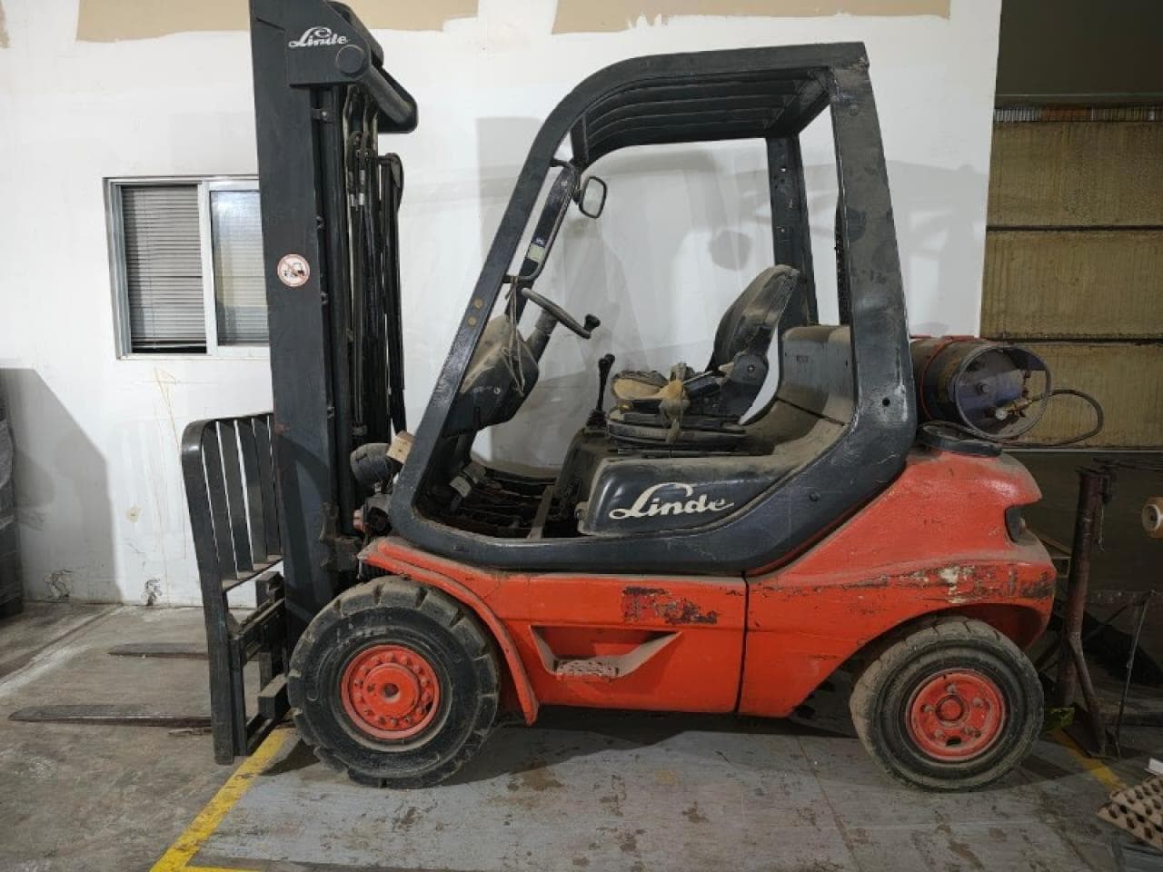 Autoelevador Linde  Ag Modelo H25t-03