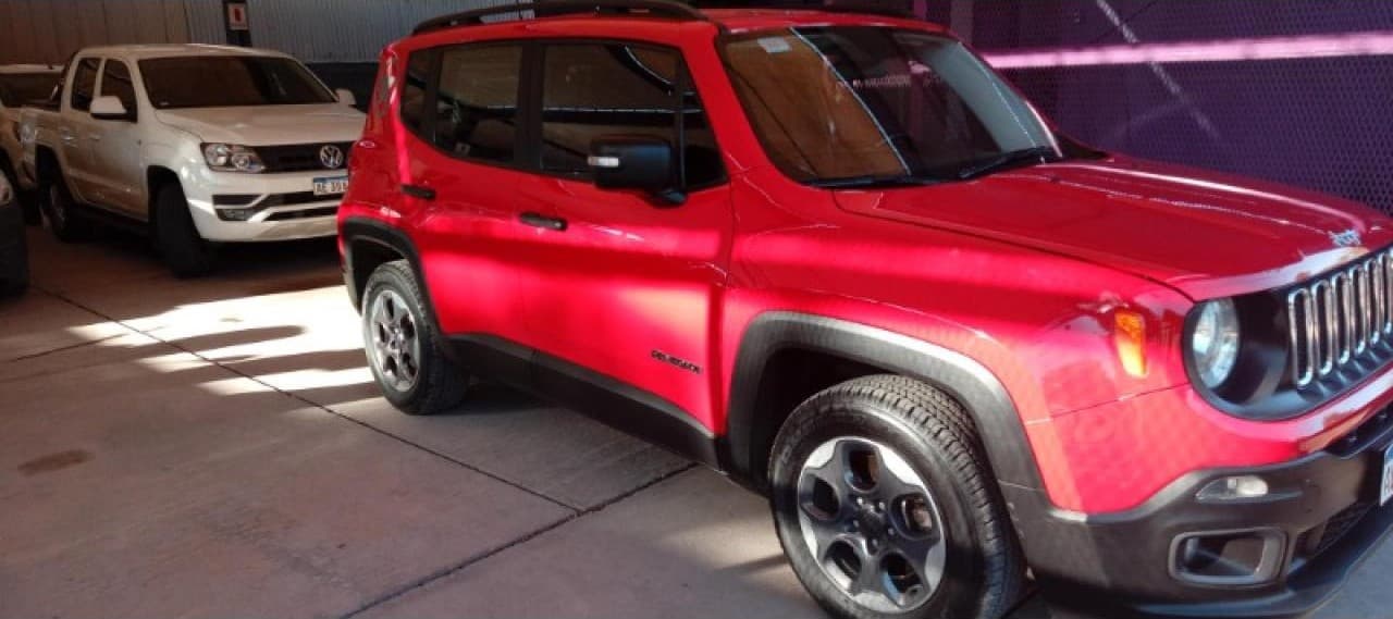 Jeep Renegade 1.8l Sport  2017 (unica Mano 121.000 Km.) Cubiertas Nuevas