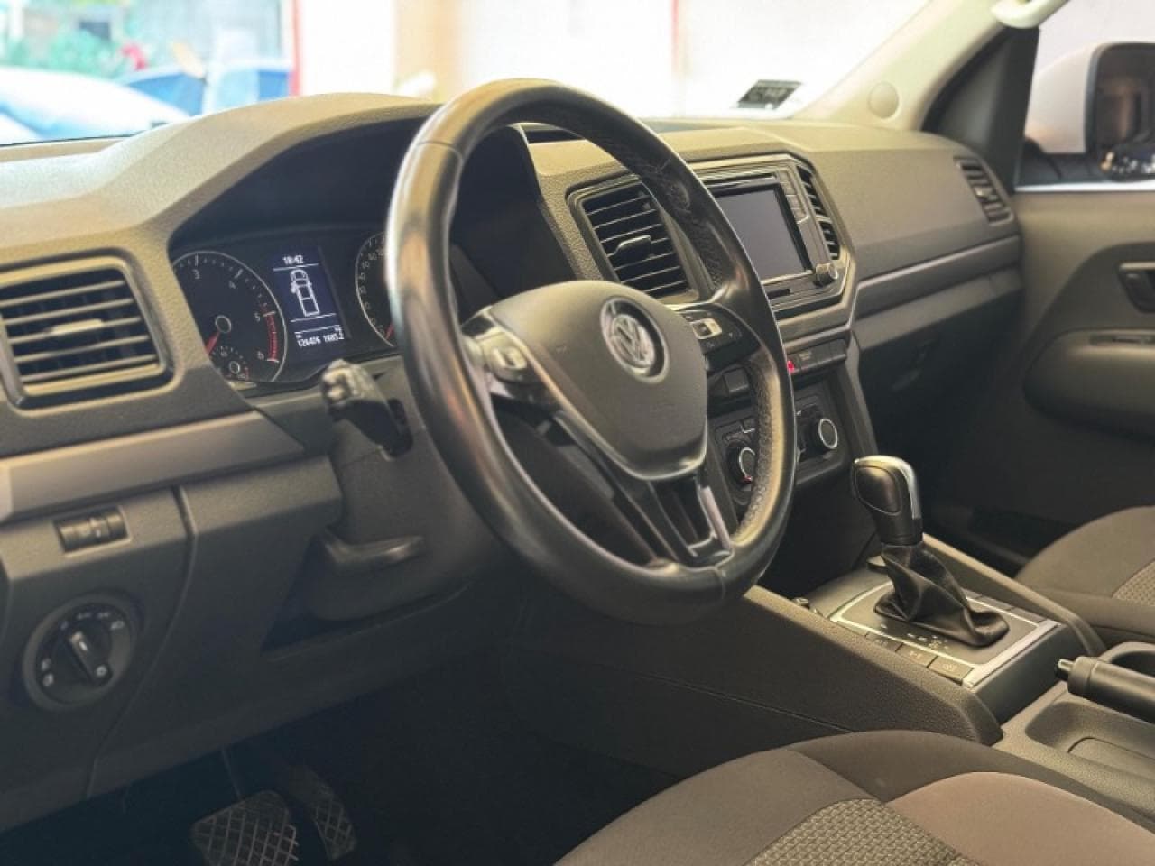 Volkswagen Amarok Comfortline 4x2 180hp A/t