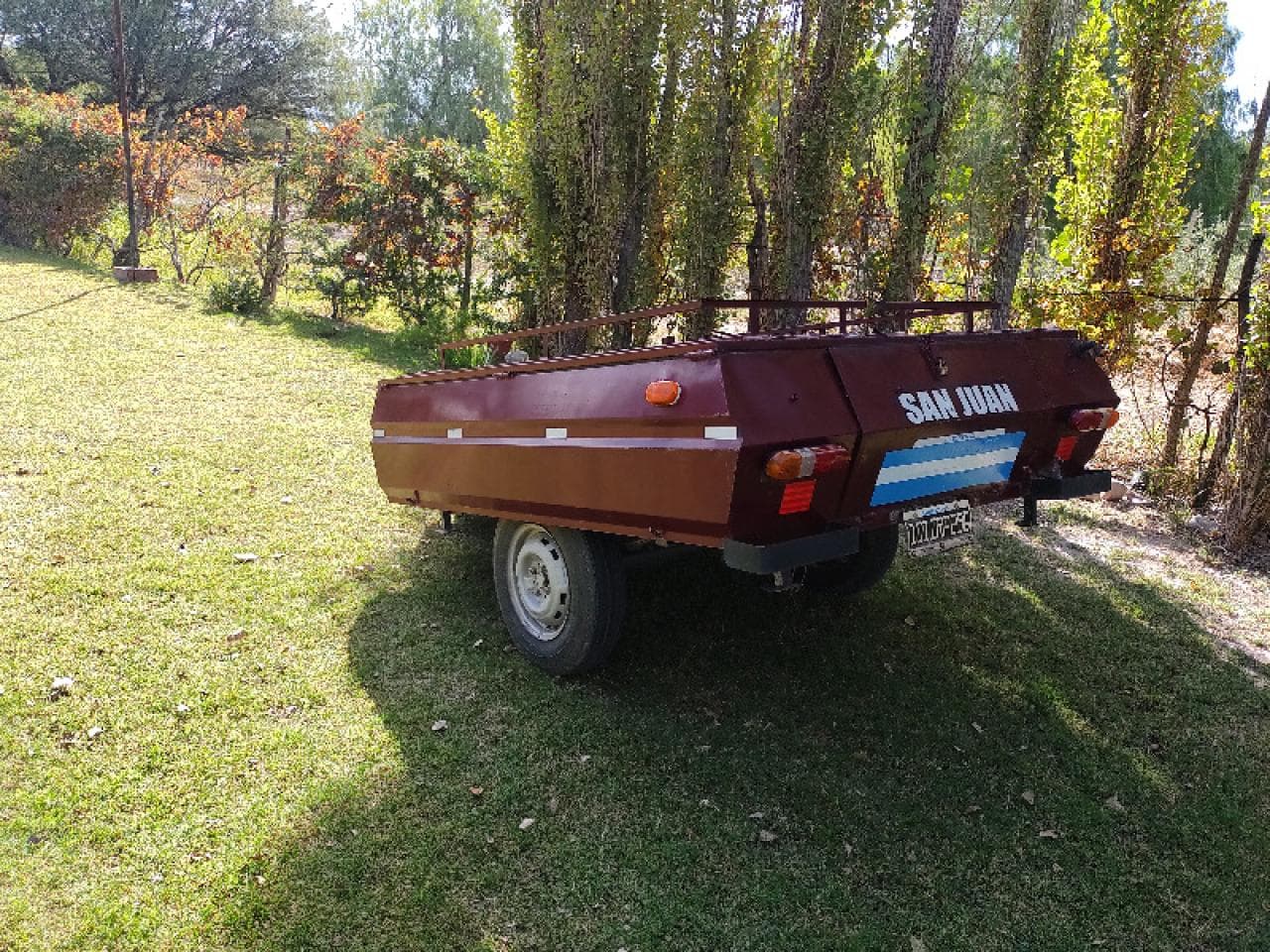 Batan Trailer Carpa 5 Personas