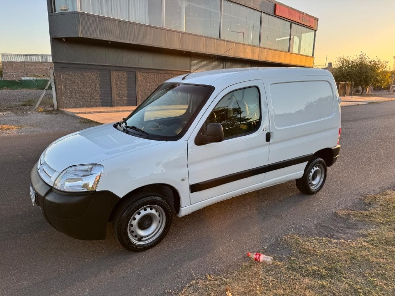 Citroen Berlingo 2022 Hdi 52 Mil Km Permuto Financió
