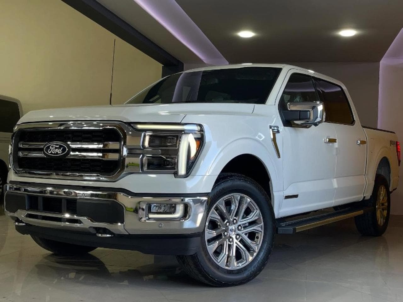 Ford F-150 Lariat Hibrida 2025 0km