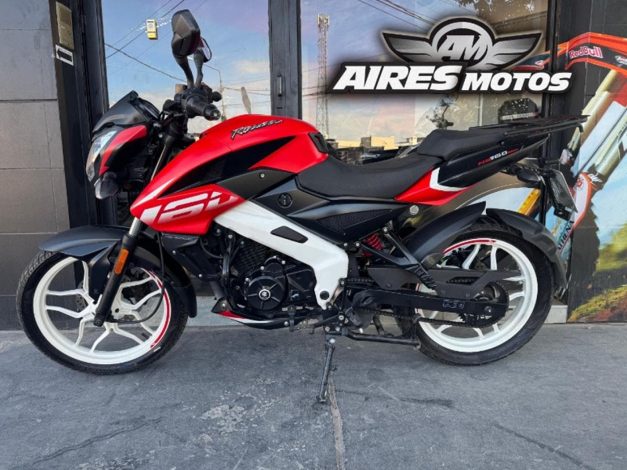 Bajaj Ns 160 Modelo 2022 *** Aires Motos ***  Financiación Con Dni / Tarjetas De Crédito 24 Meses / Permuta