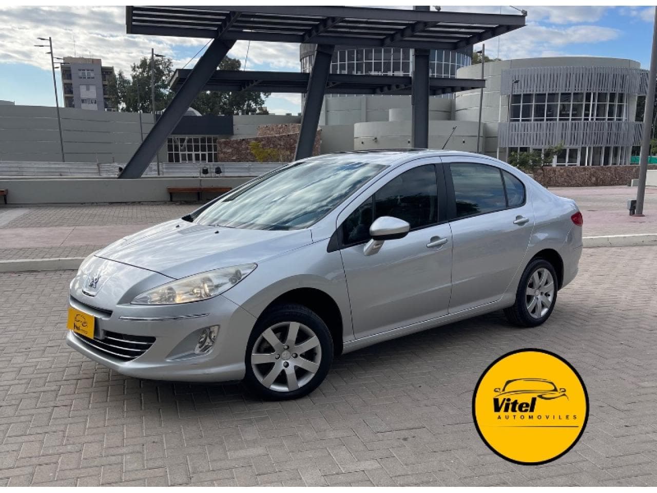 Peugeot 408 Allure Nave 2.0