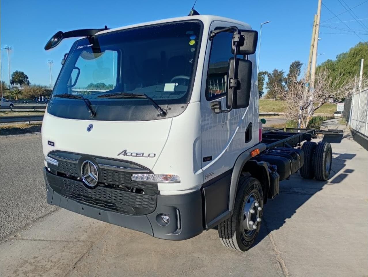 Mercedes Benz Accelo 1116 / 39 Caja Automatizada