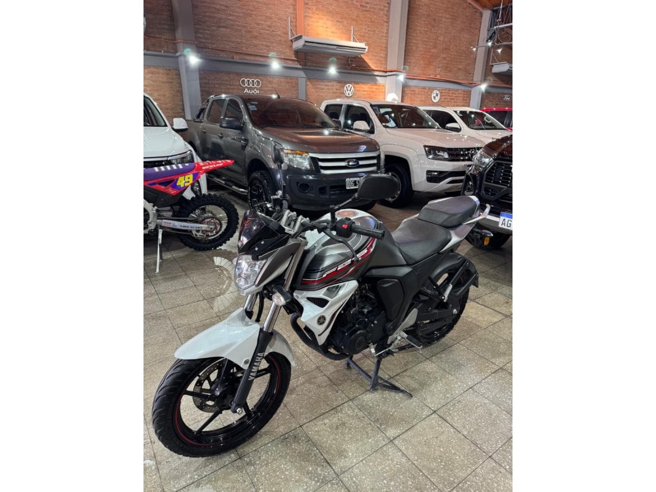 Yamaha Fz-s 2017 Inyección 2.0