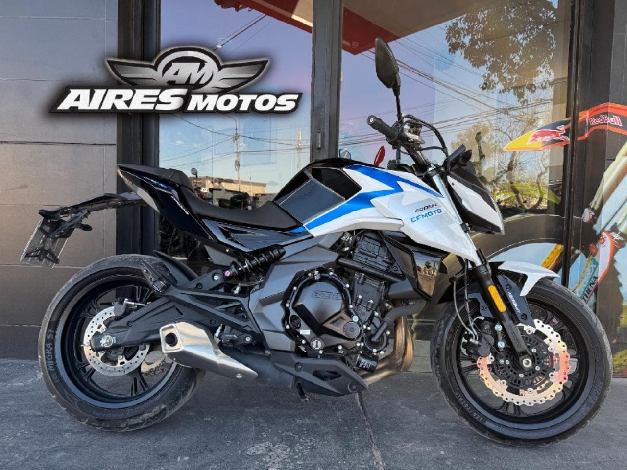 Cf Moto Nk 400 Modelo 2024 *** Aires Motos *** Financiación Con Dni / Tarjetas De Crédito 12 Meses / Permutas.