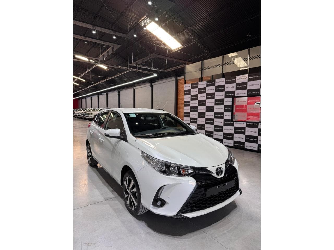 Toyota Yaris 1.5 107cv Xls Pack Cvt 2026 0km Entrega Inmediata.