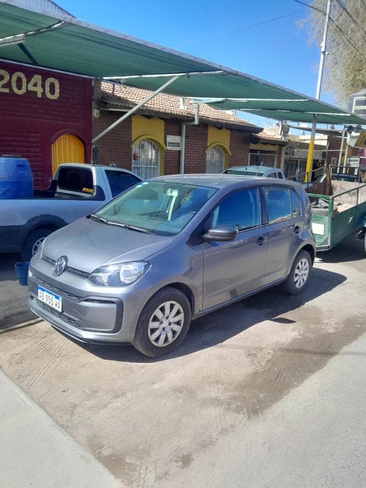 Volkswagen Up 2017. Permuto Financio