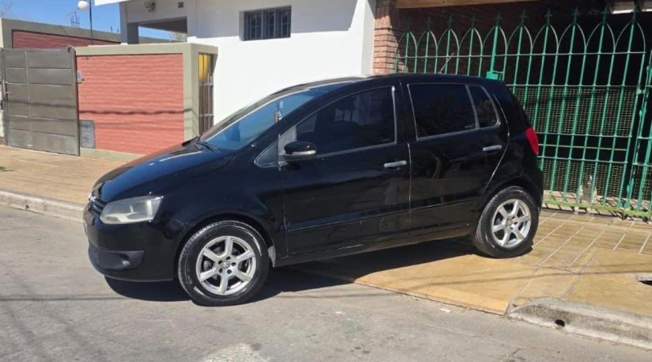 Volkswagen Fox 2013 "recibo Permuta"