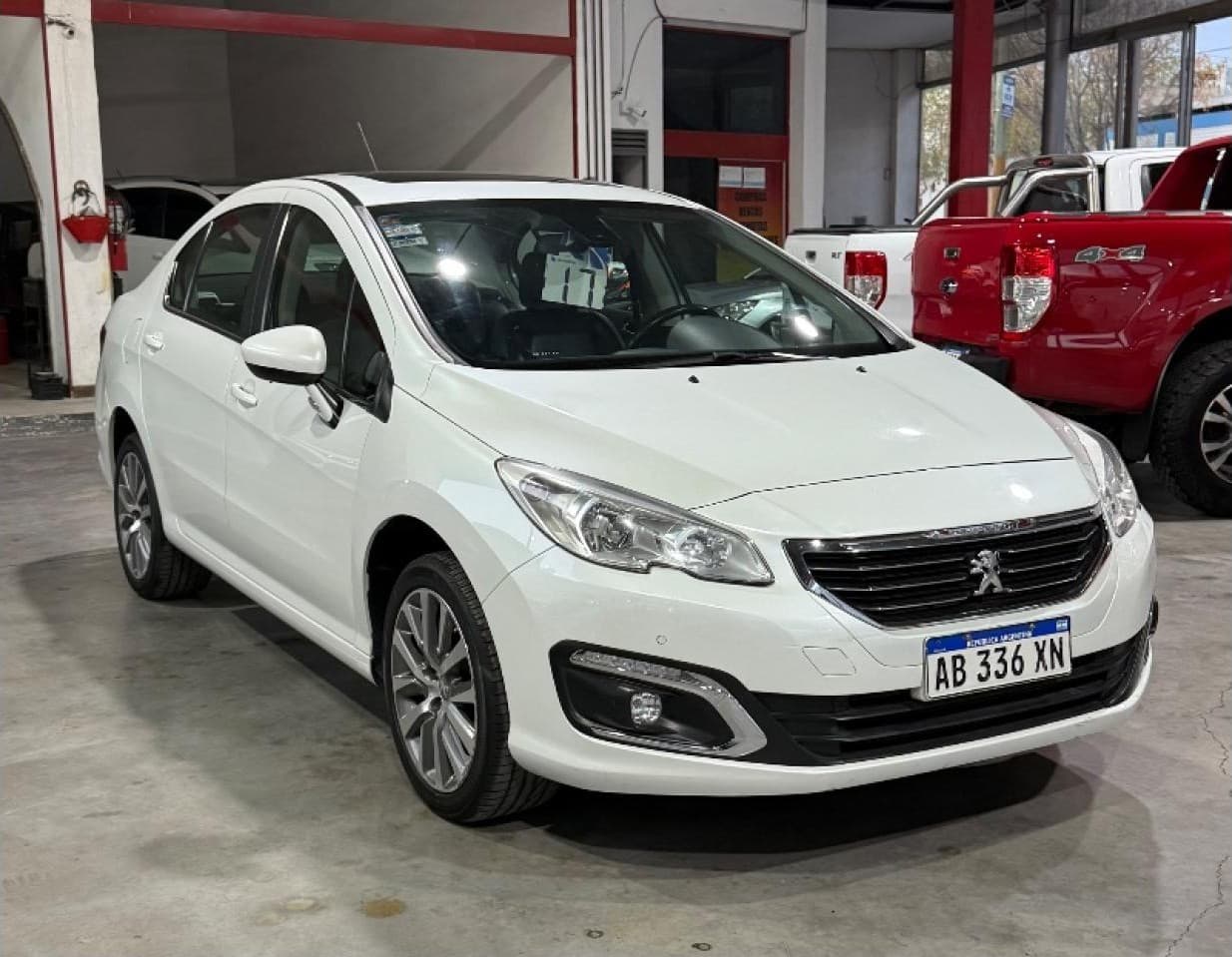 Peugeot 408 Feline Inmaculado 1.6 Turbo