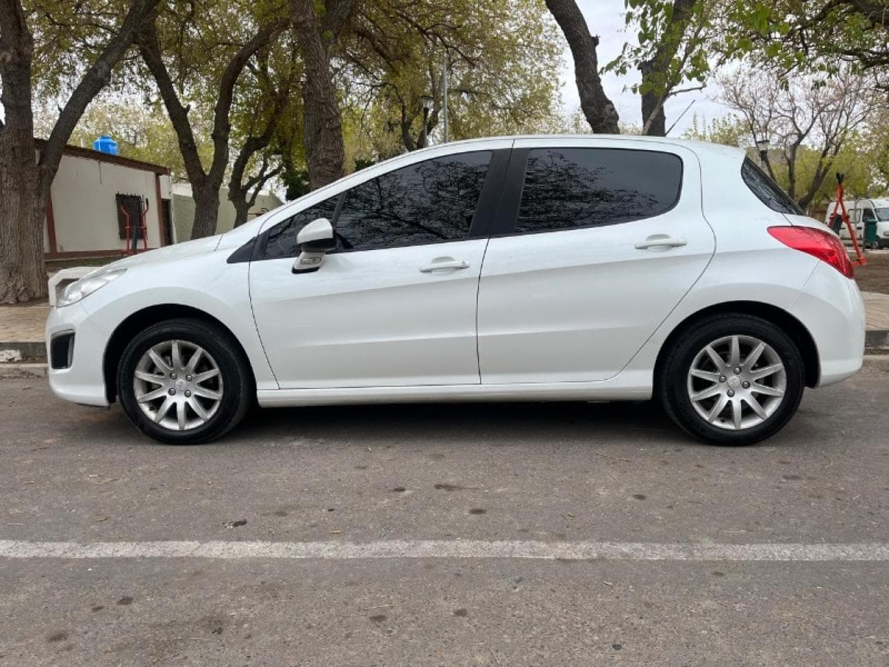 Peugeot 308 Allure 1.6 Nav. 2015