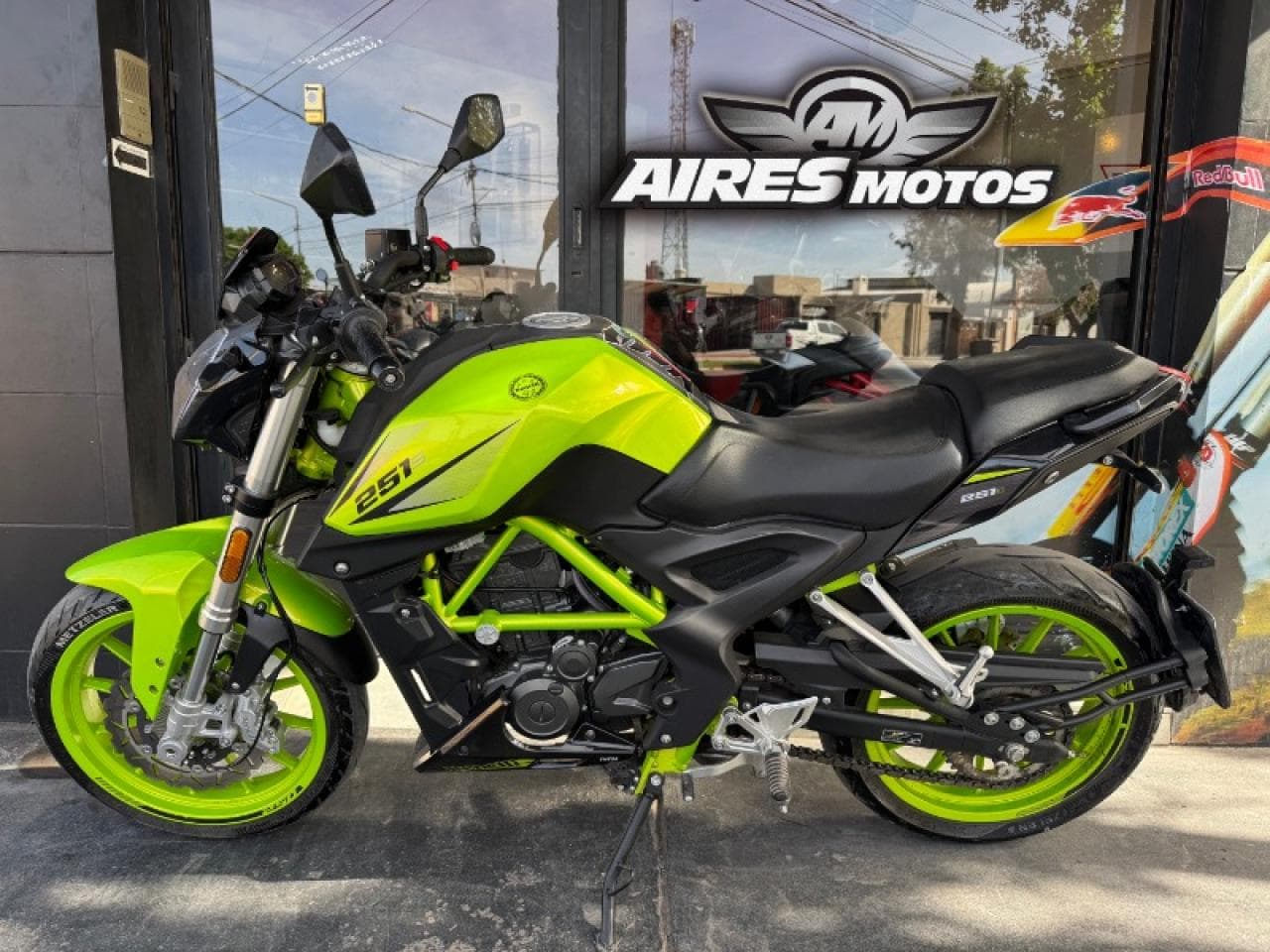 Benelli Tnt 25/2024 *** Aires Motos *** Financiación Con Dni /tarjetas De Crédito 12 Meses / Permutas.