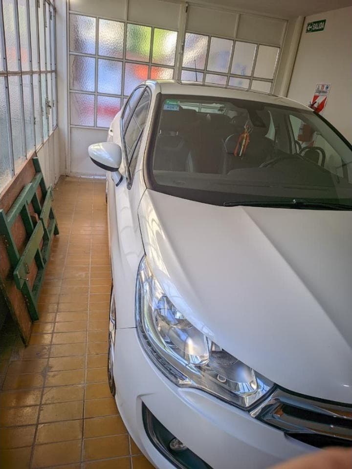 Citroen C4 Lounge 78.0000 Km.2017 Blanco. 1.6 Hdi Full.