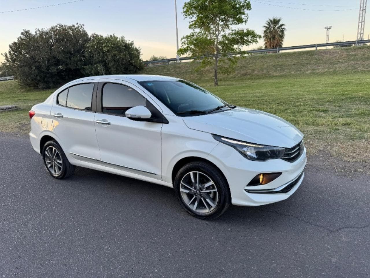 Fiat Cronos Presicion 2023  Automático Impecable único Dueño