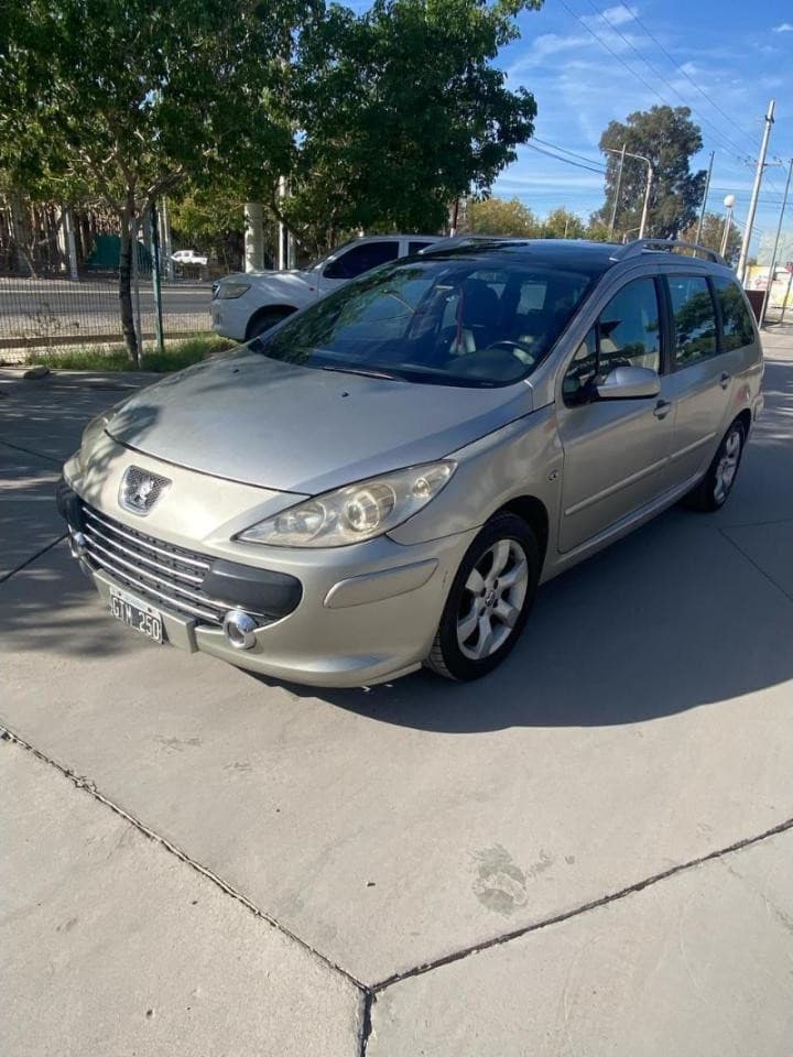 Peugeot 307 Sw Premium Cuero Diesel, 2007