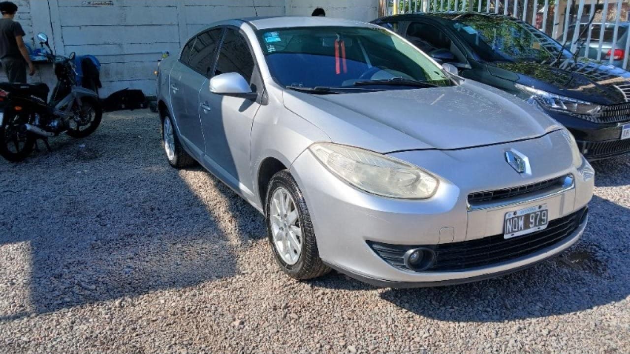 Renault Fluence 2.0 Dinamique 2014