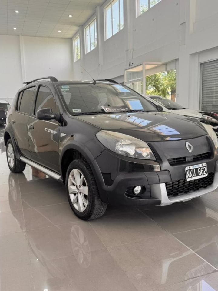 Renault Sandero Stepway 1.6 2013