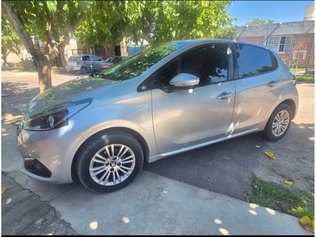 Peugeot 208 1.6 Allure 2017 Precio Info Escucho Ofertas