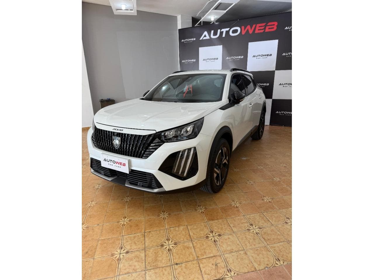 Peugeot 2008 Active - Allure - Allure Pack Y Gt 0km