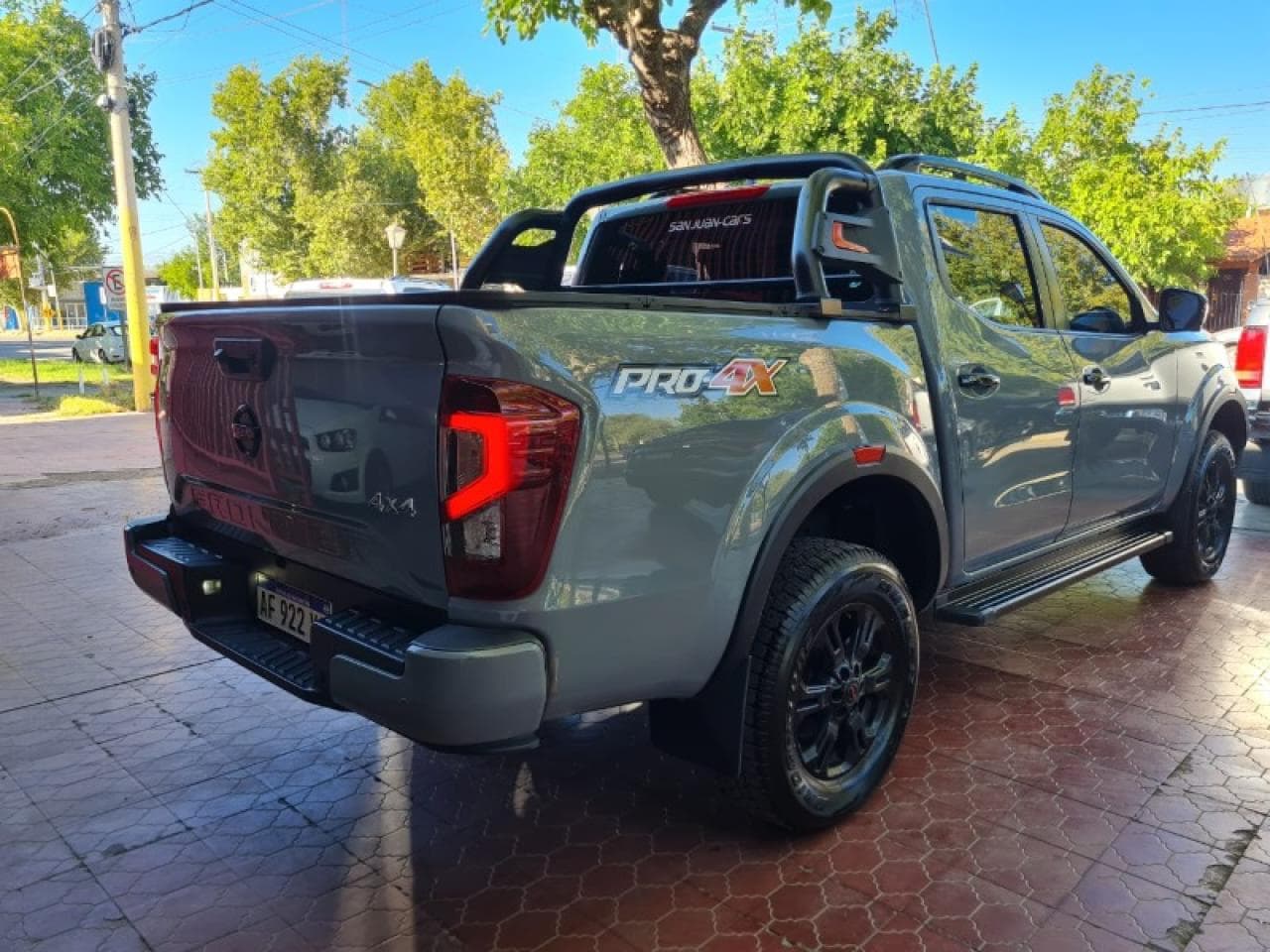 Nissan Frontier 4x4 2023
