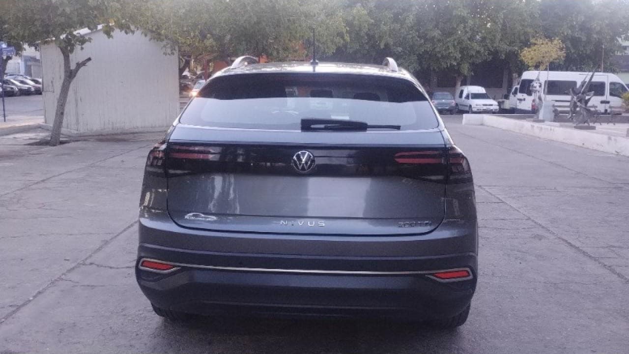 Volkswagen Nivus 200 Tsi Comfortline At