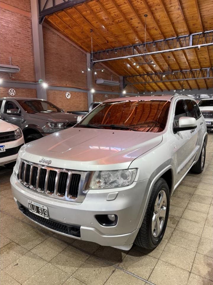 Jeep Grand Cherokee Limtied 3.6, 2011
