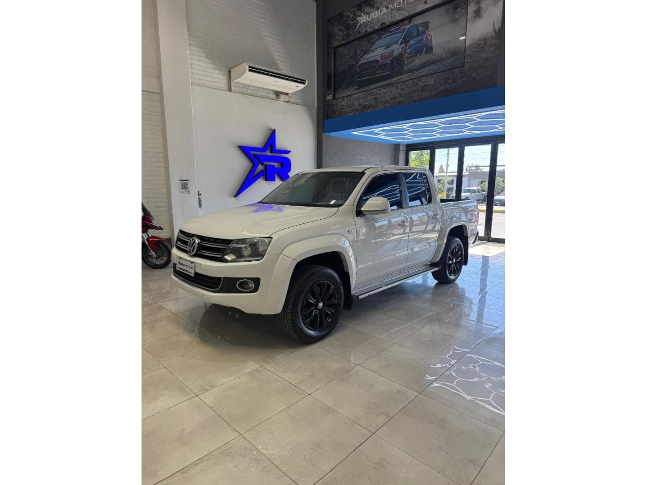 Volkswagen Amarok Highline 4x2 At 2015 ( 196.000 Km)