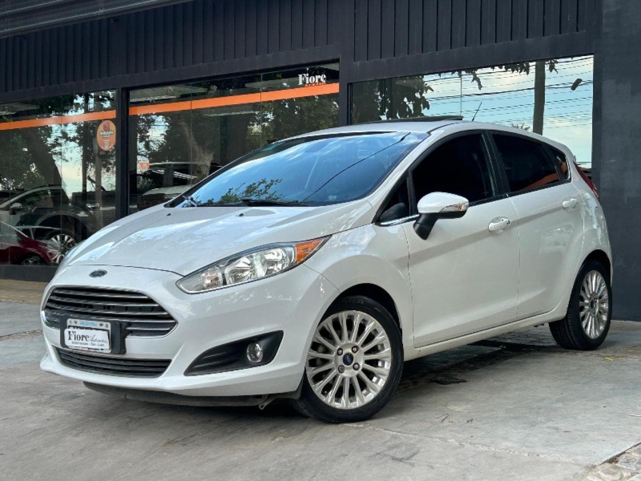 Fiesta Kinetic Titanium Con 4 Cubiertas A Estrenar