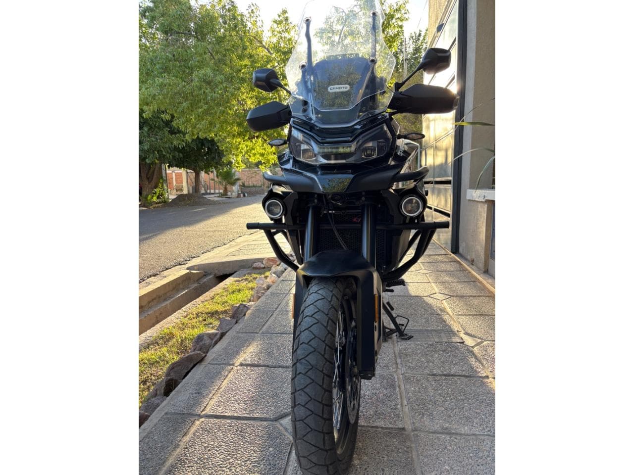 Cfmoto 800 Explorer Black Edition