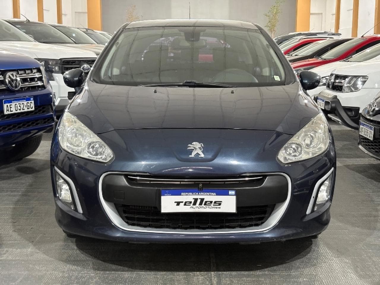 Peugeot 308 Hdi Allure Navegador 2013