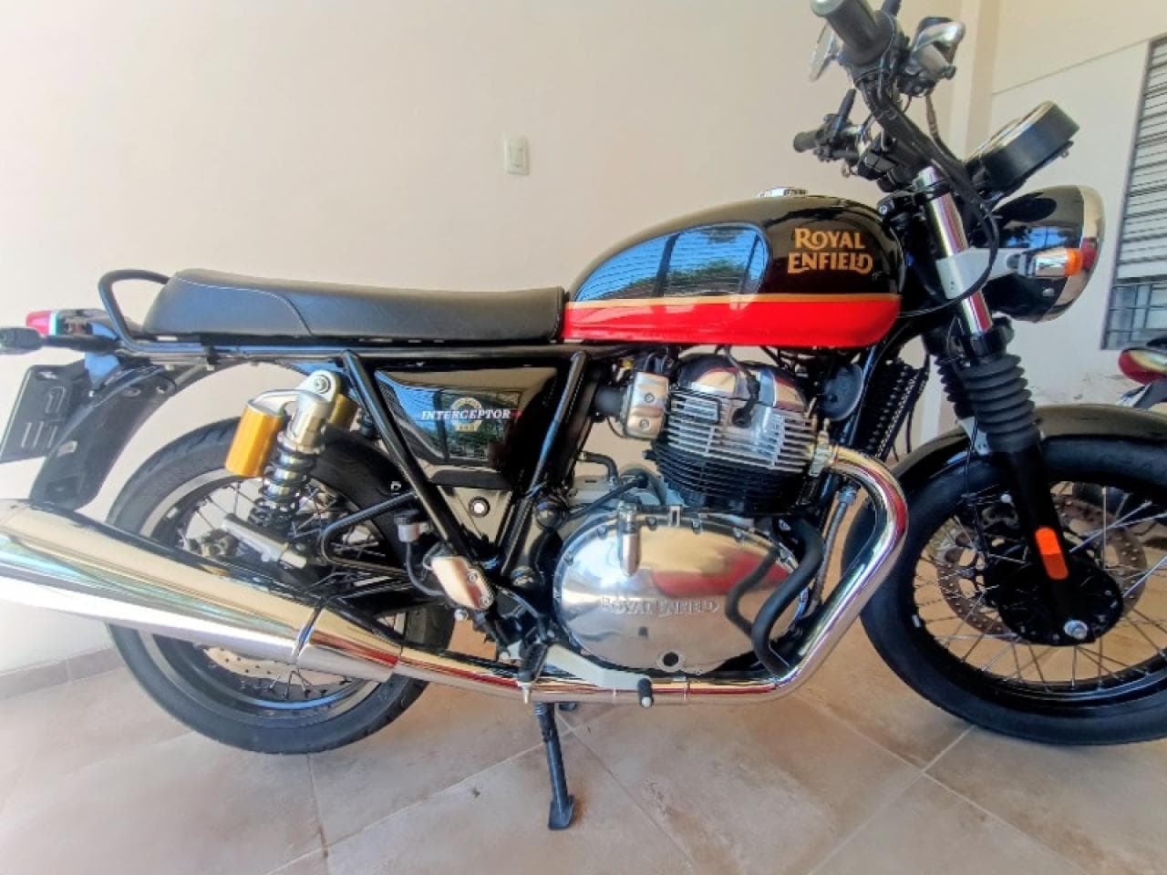 Royal Enfield Interceptor 650 2024