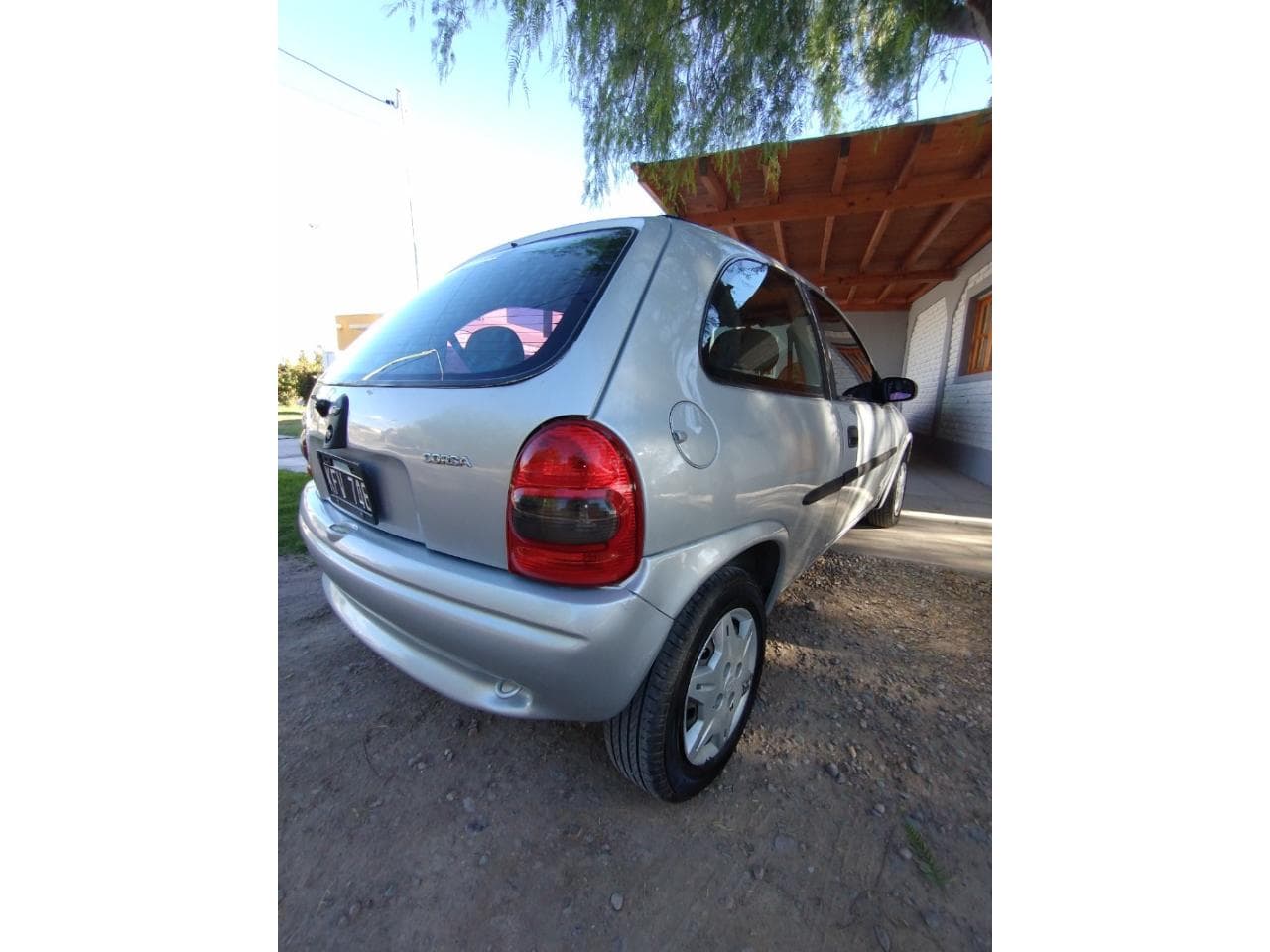 Chevrolet Corsa. 3p. 2011