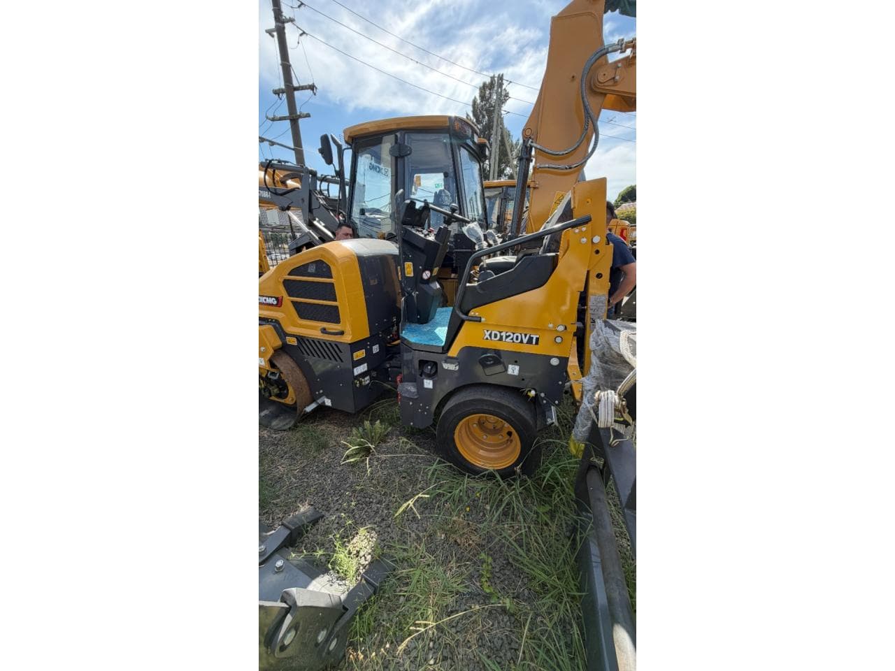 Compactador Vibratorio Xcmg Modelo Xd120vt 2.650 Kg  - Kubota 35 Hp