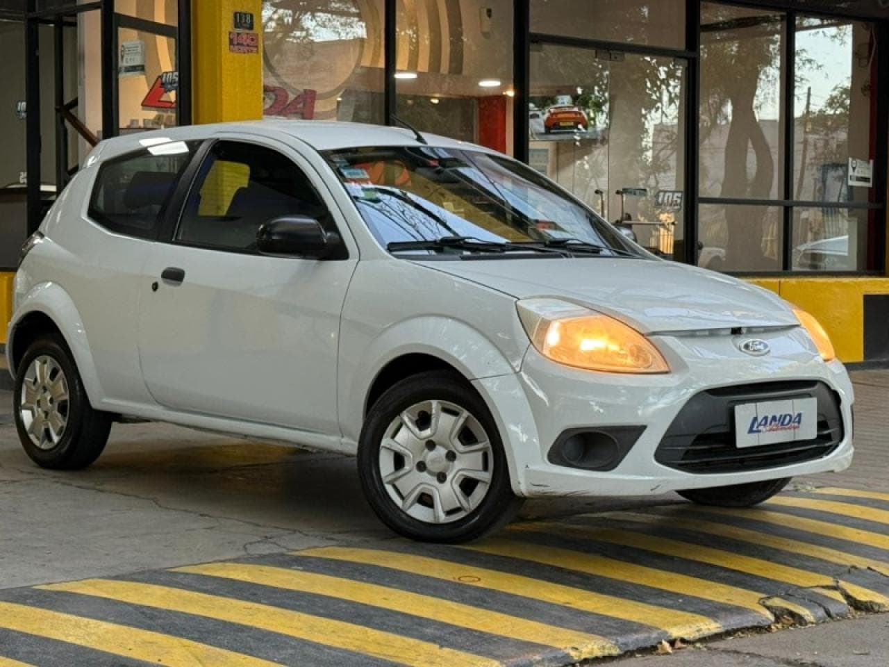 🚗 Ford Ka |🔢112.000 Km |📅2013 |🏛️ Retiras Con $5.675.000