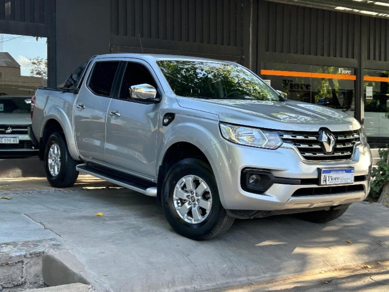 Renault Alaskan At 2.3 Biturbo 4x2 2024 Con Solo 19 Mil Kms