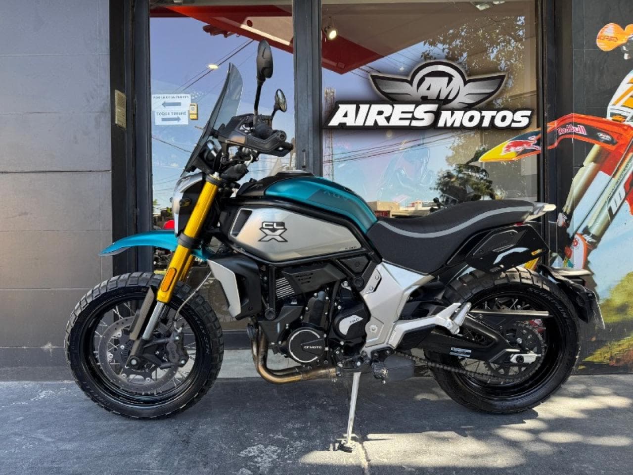 Cf Moto 700 Cl X Adventure *** Aires Motos *** Financiacion Con Dni / Tarjetas De Credito 24 Meses / Permutas..