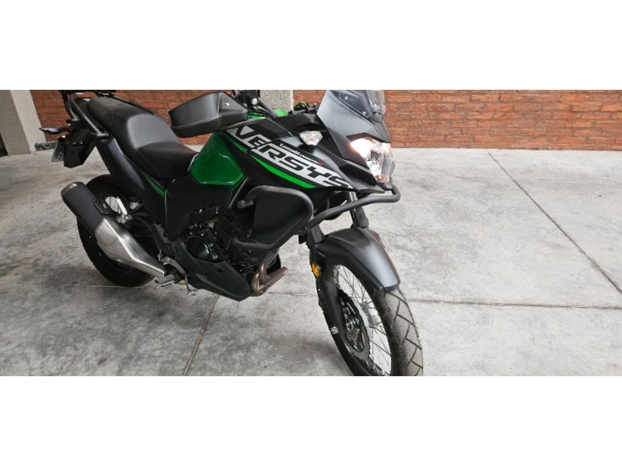 Kawasaki Versys 300 ,2025  ,400 Kilómetros