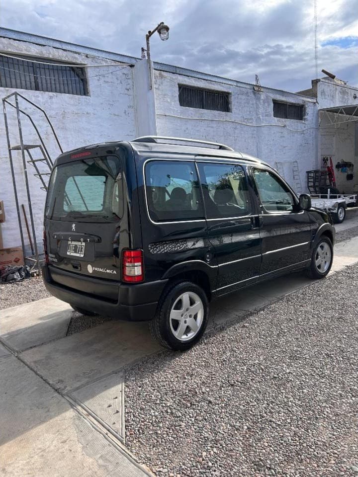 Peugeot Partner Patagonica Hdi 2010 170.000km Impecable