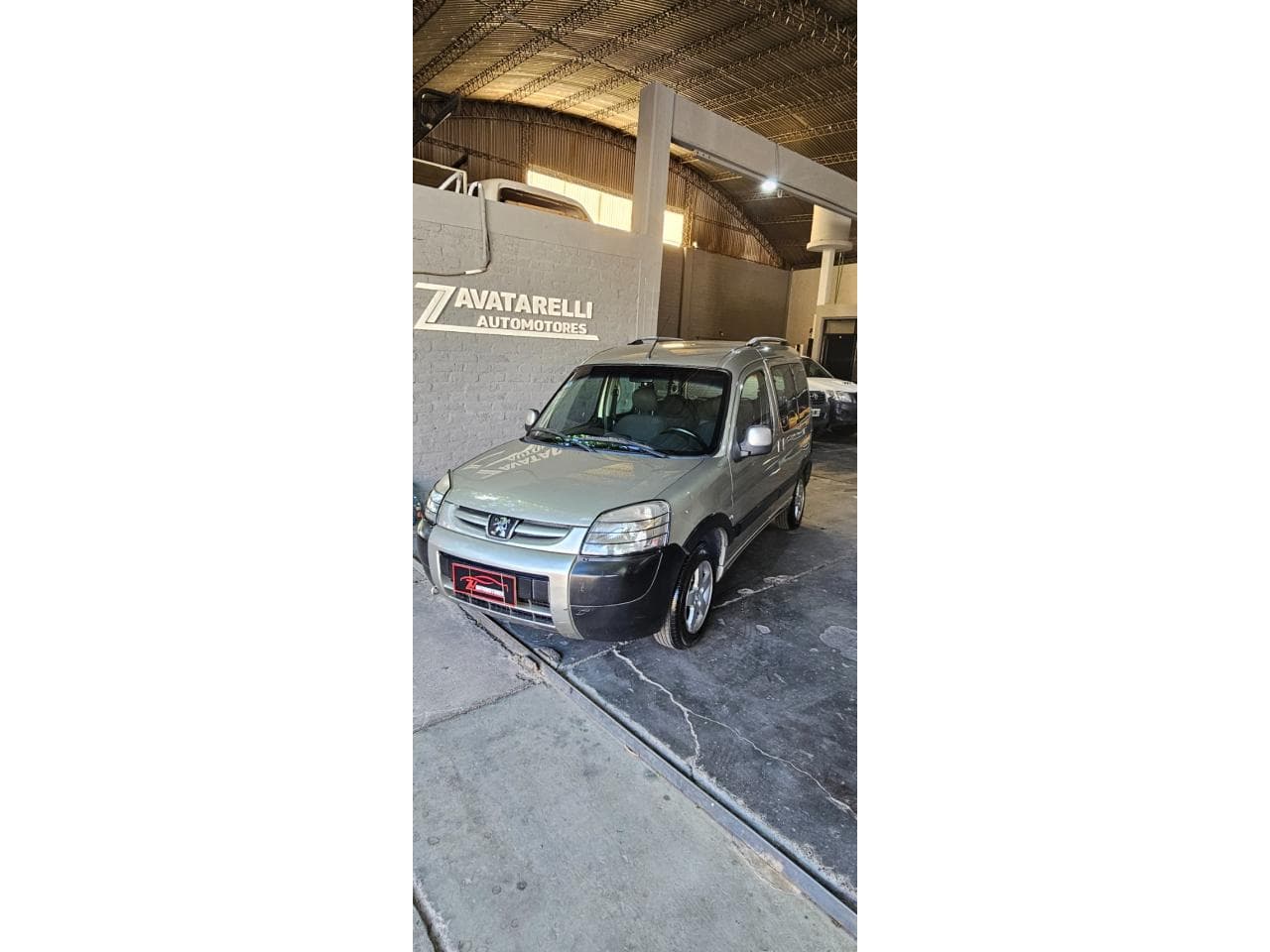 Peugeot Partner Patagonica, 2013